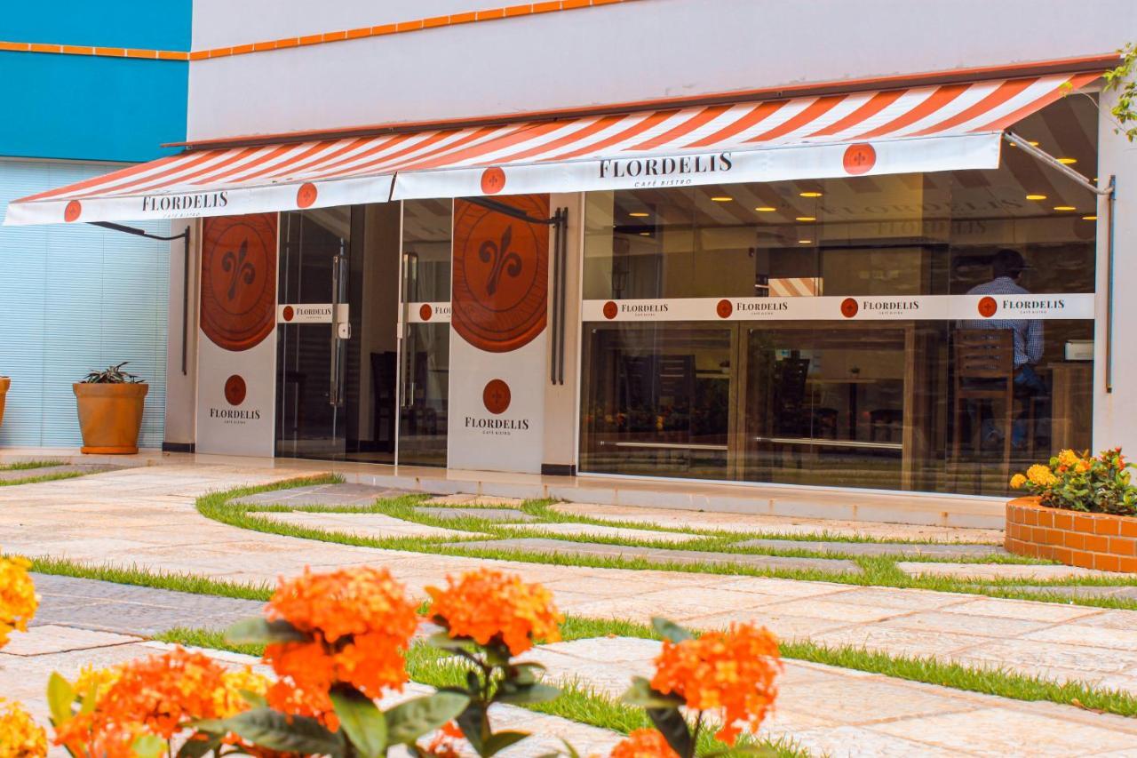 Nova Hotel Ciudad del Este Buitenkant foto